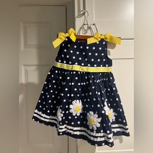 Gently used like new 2T dress